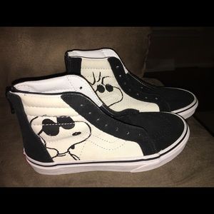 Kids Vans Peanuts high tops size 2